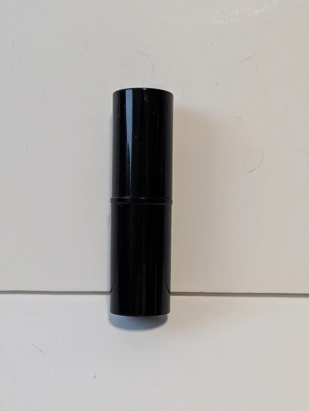 Lancome Lipstick Color Design Curtain Call ( Cream) It is a Standard size.
